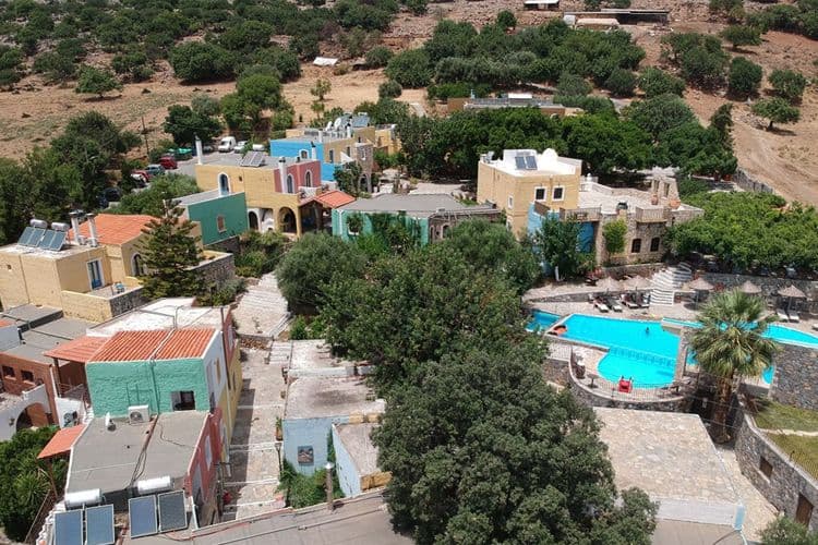 An image uploaded to Strapi called Rouva_Forest3_750x500