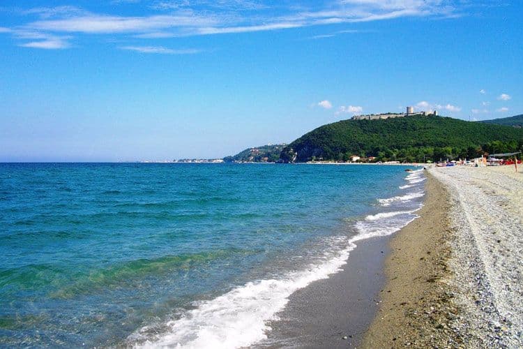 An image uploaded to Strapi called Platamonas-beach_750x500