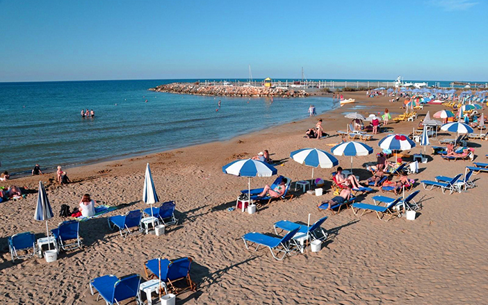 The organised beach in Gouves