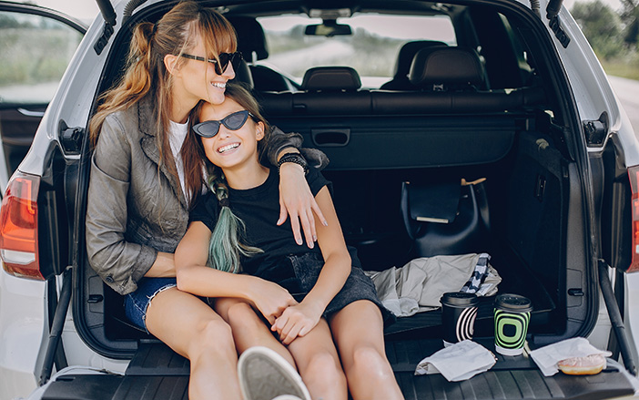 what age can children sit in the front seat